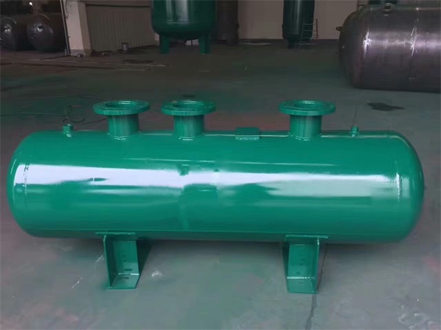 瑞金瑞金瑞金蒸汽分气缸1.jpeg